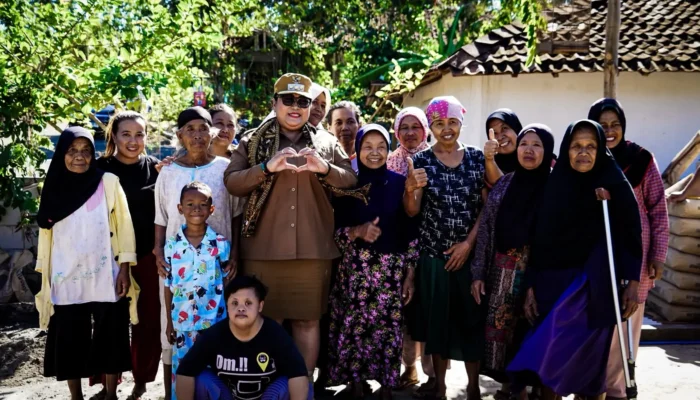 Baznas Bedah Rumah Ibu Sutirah di Paliyan, Bupati Endah Apresiasi Zakat ASN Gunungkidul