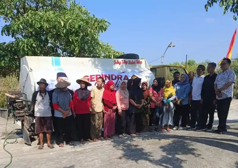 Anggota DPRD Gunungkidul Maryanta Salurkan Bantuan Air Bersih ke Trosari II Tepus