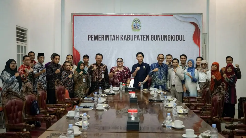 Bersama Undip Pemkab Gunungkidul Siapkan Solusi Krisis Air hingga Pengiriman Residen Senior Atasi Masalah Kesehatan