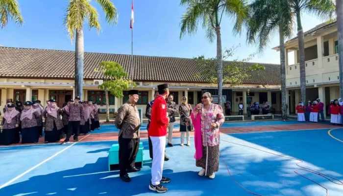 Bupati Gunungkidul Bersama Kesbangpol Gunungkidul Gelar Sosialisasi P4GN di SMAN 2 Wonosari