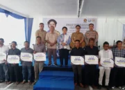Komisi IV DPR RI dan KKP Salurkan Bantuan Sarpras Perikanan untuk Nelayan Gunungkidul
