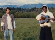 Lirik Lagu “Indecision” – Rex Orange County feat. Daniel Caesar dan Maknanya