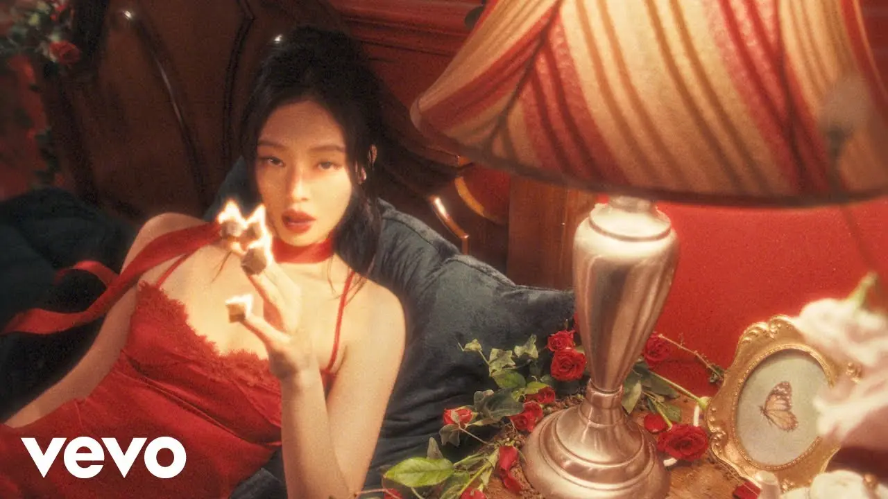 Makna dan Lirik Lagu Fallen Angel JENNIE (BLACKPINK)