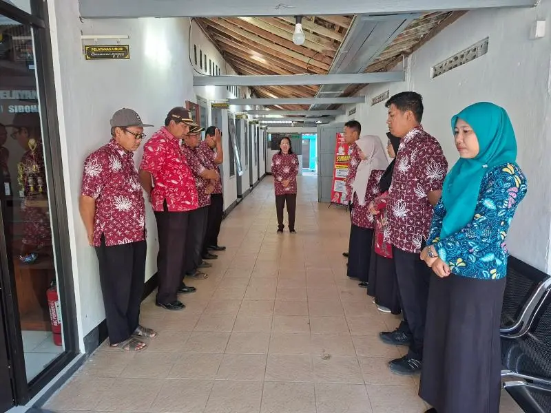 Mantapkan Persiapan HUT Ke 81 RI, Pemkal Sidoharjo Gelar Briefing Pagi Bersama Seluruh Pamong