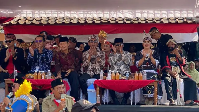 Semarakkan HUT Ke 81 RI, Warga Sidoharjo Tumpah Ruah Ikuti Karnaval Nasionalisme di Bintaos