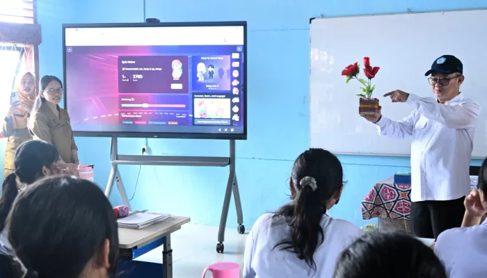 SMPN 16 Medan Bangkit Pascabanjir, Guru dan Murid Kembali Belajar Tanpa Rasa Khawatir