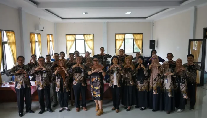 Bupati Endah Beri Penghargaan Wajib Pajak, Apresiasi Kepatuhan Pajak Sebagai Motor Pembangunan Daerah