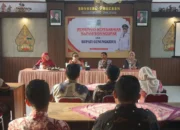 Bupati Endah Subekti Kuntariningsih memberikan pembinaan ASN di Kapanewon Nglipar